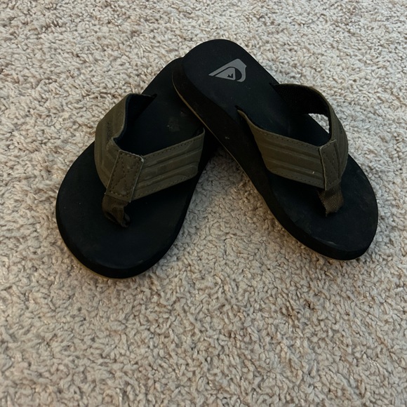 Quiksilver | Shoes | Quicksilver Flip Flops | Poshmark